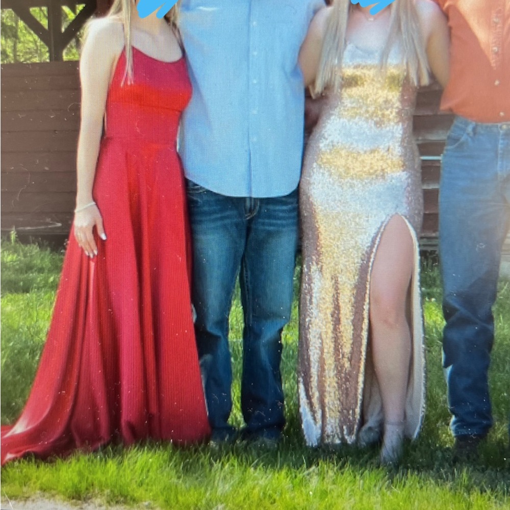 Prom dress - Picture 9 of 9